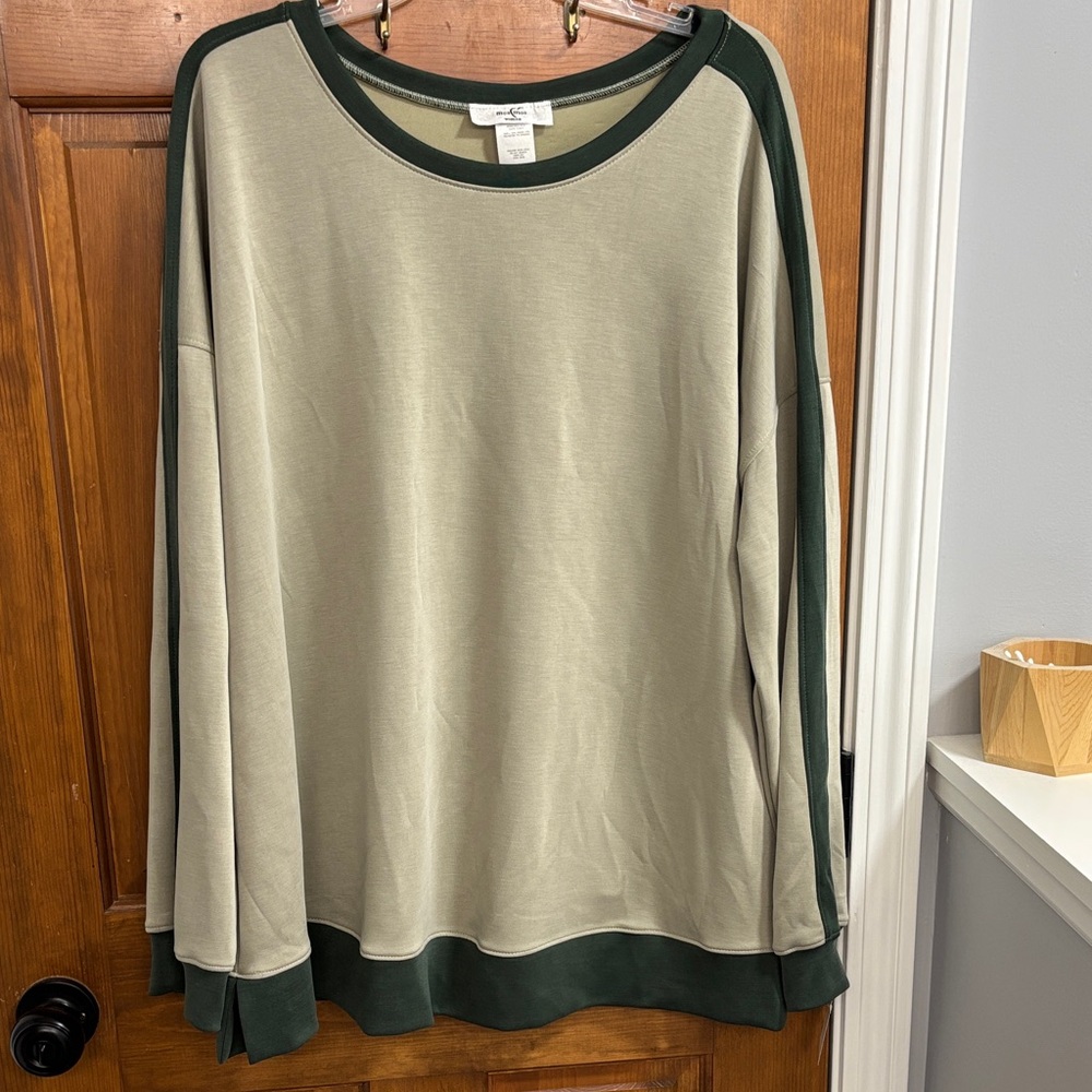 Moa Moa Green & Beige Long Sleeve Top 3X NWT | Normcore Casual Plus Size Blouse